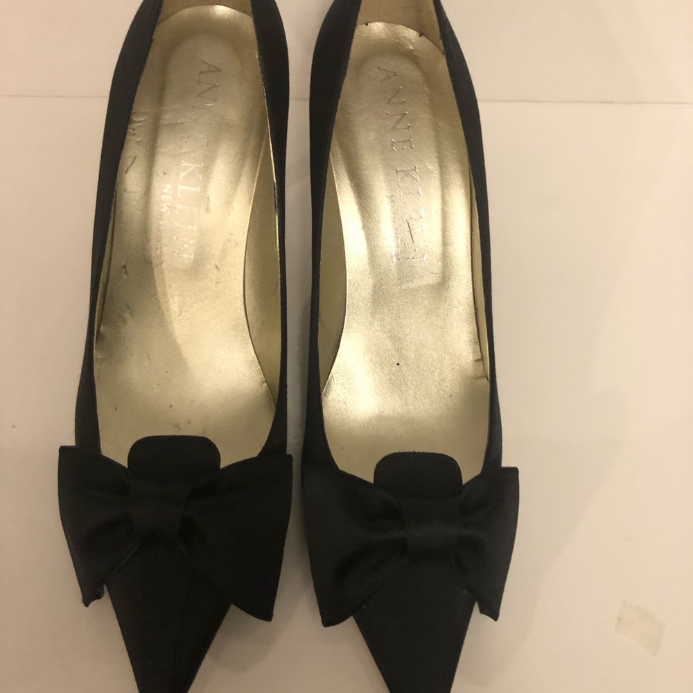 Ladies Shoes